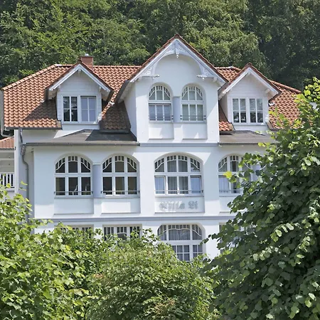 Li - 11 Villa